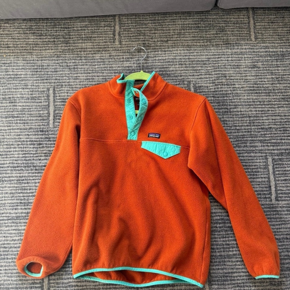 Patagonia Youth XL Orange Fleece Sweater